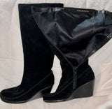 NEW! Black Suede Aerosoles Boot! **super comfy! (US size 9)